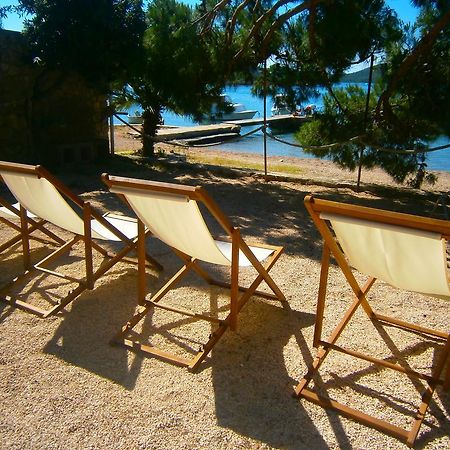 Bed & Breakfast Pansion Rade Hotel Pirovac Exterior foto