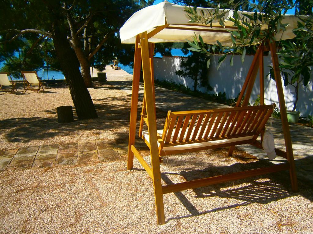 Bed & Breakfast Pansion Rade Hotel Pirovac Exterior foto